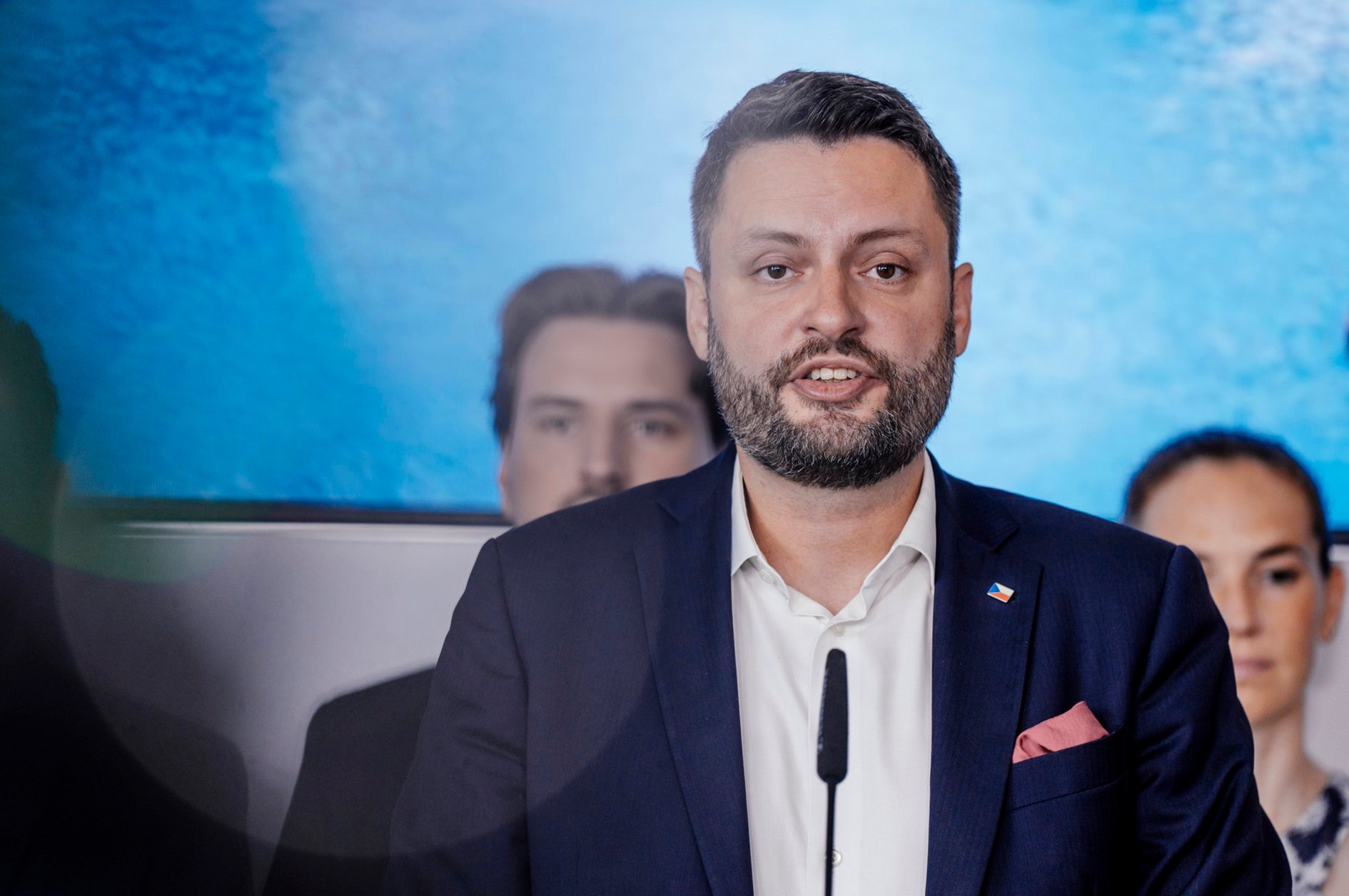 Hany Farid se svojí ženou Cooper na terase jejich kalifornského domu.
Autor: Petr Topič / MFDNES + LN / Profimedia