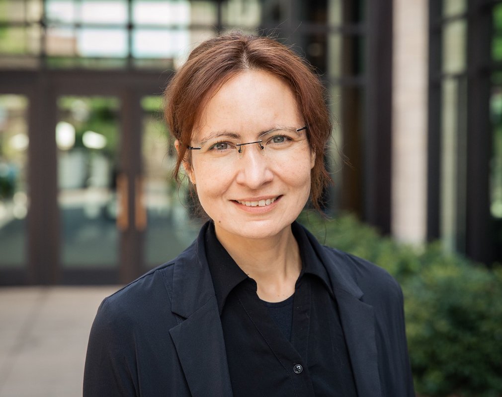 Od zrcadlového života k umělým buňkám (Kate Adamala)
