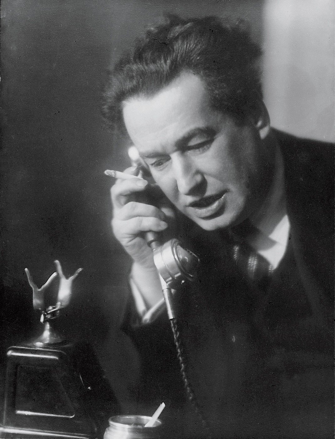 Ať bydlel Kisch kdekoli na světě, jeho přátelé popisovali, že telefon mu nikdy nepřestal zvonit.
