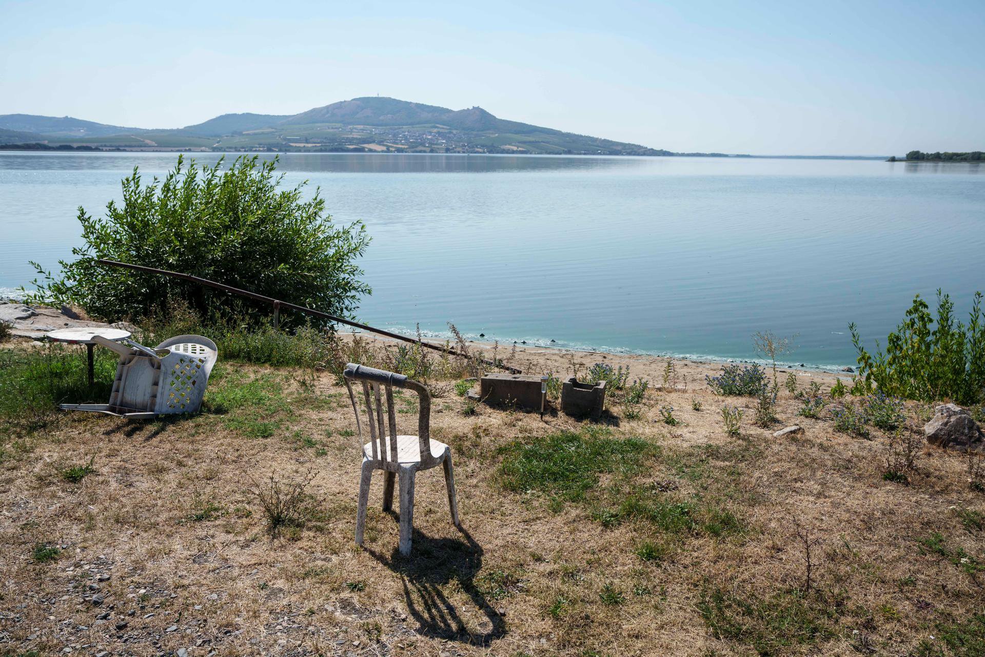 Lidi sem už tolik kvůli vodě nejezdí. (Dolní jezero)
Autor: Milan Jaroš
