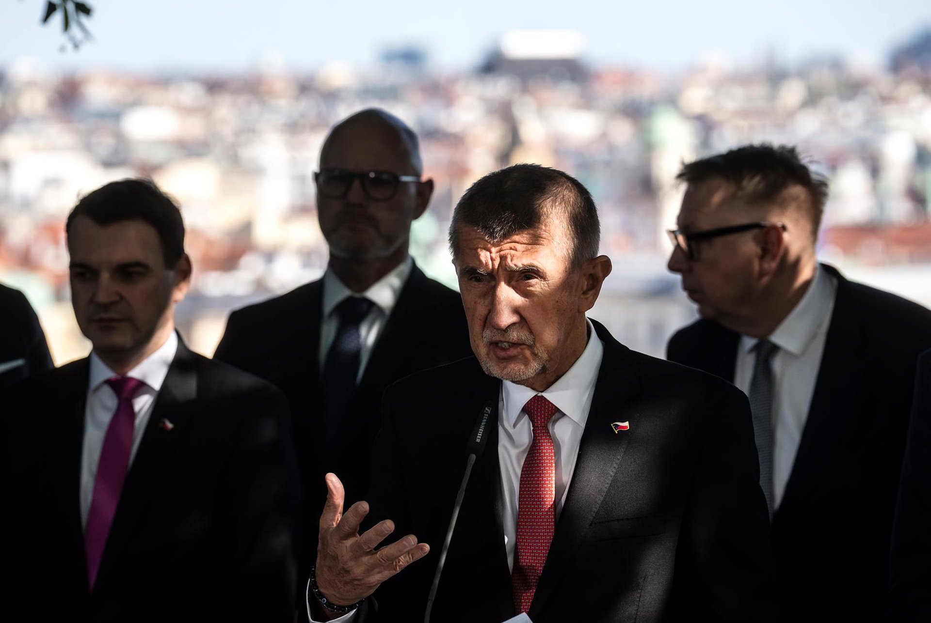 Představa, že Andrej Babiš je věčný opozičník, je výhodná jak pro voliče, tak pro něj samého.