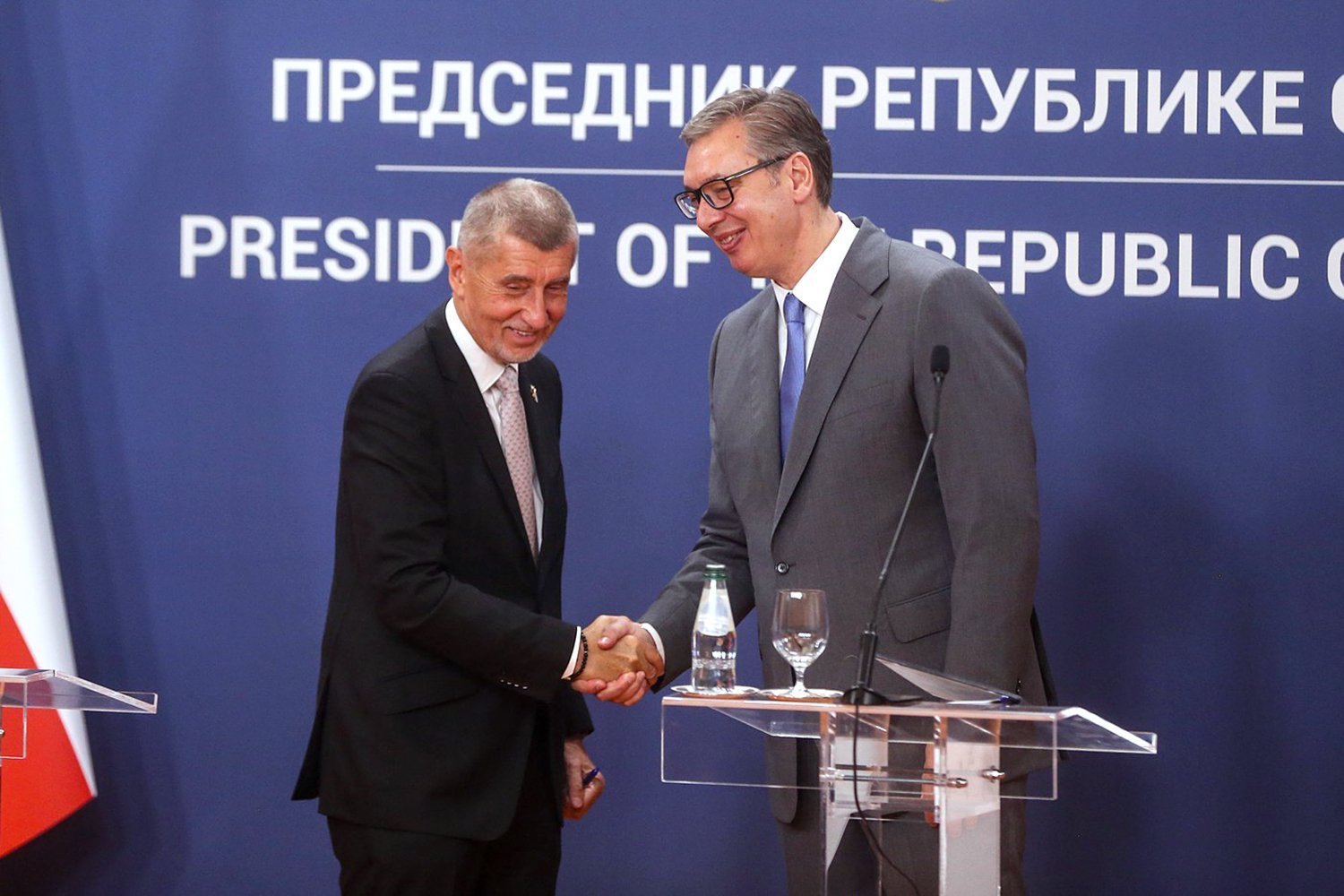 Statements to the media by the President of the Republic of Serbia, Aleksandar Vucic, and the Prime Minister of the Czech Republic, Andrej Babis.Izjave za medije predsednika Republike Srbije Aleksandra Vucica i predsednika Vlade Ceske Republike Andreja