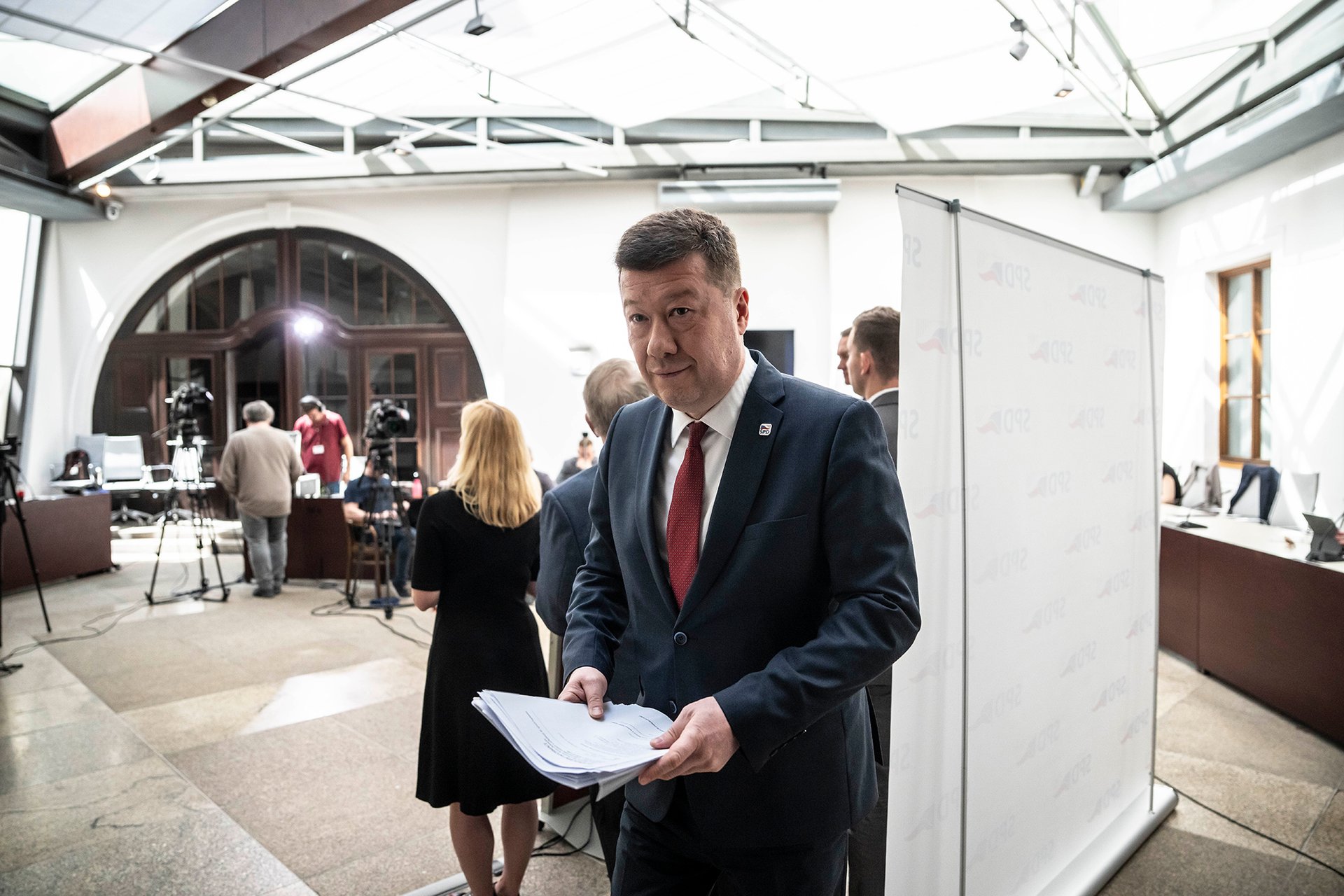Nepřijatelný rozpočet? Okamura chce jednat o výši schodku.