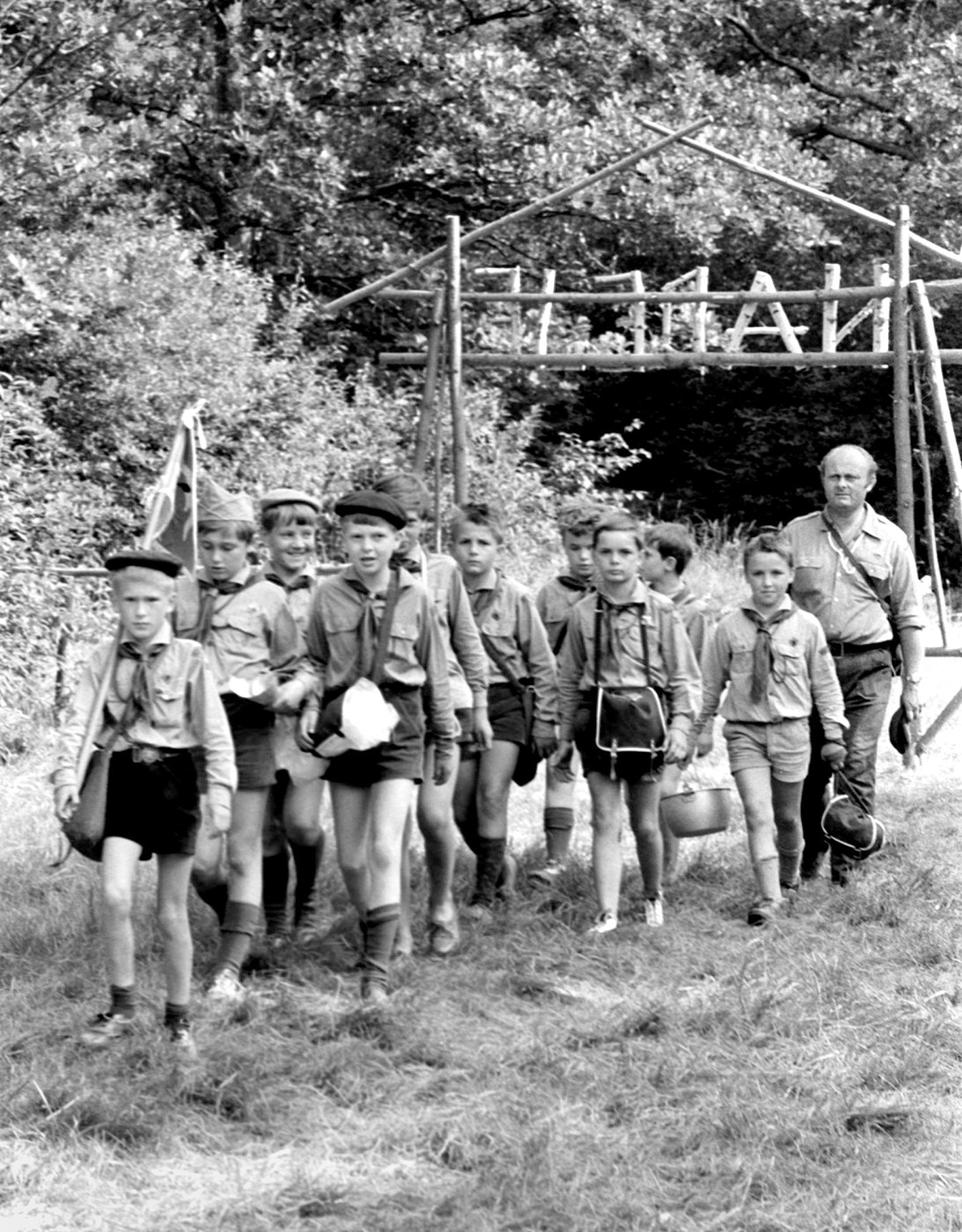Skauti a skautky z Veselí nad Lužnicí (na břehu řeky Lužnice u Majdaleny, 1969)
Autor: ČTK / Pícha Oldřich