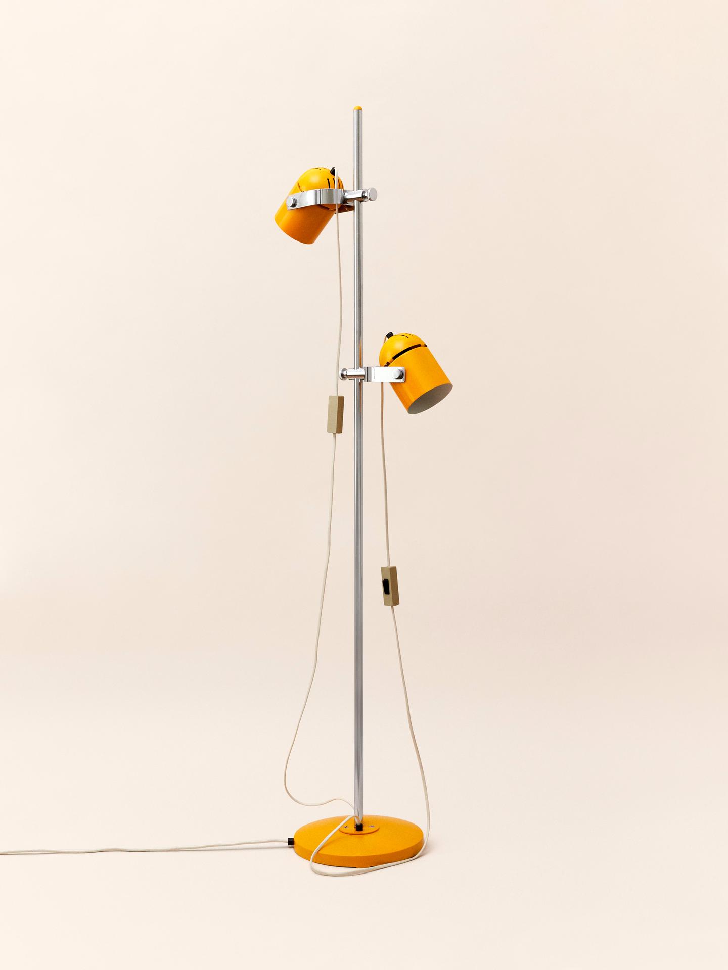 Stanislav Indra, stolní lampa z kolekce Combi lux (1982) 