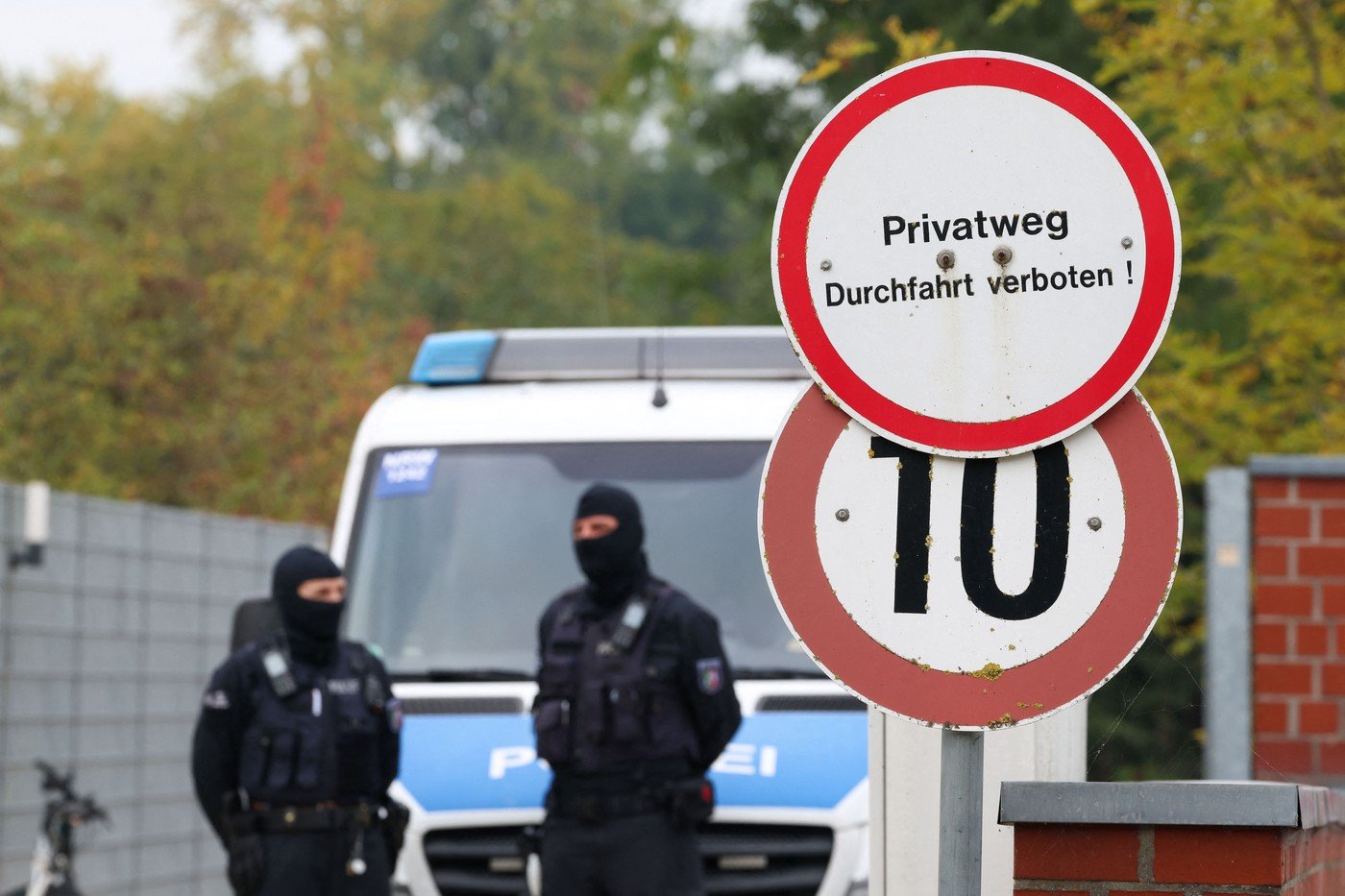 Former BND Director Hanning Arrested on Suspicion of Espionage
