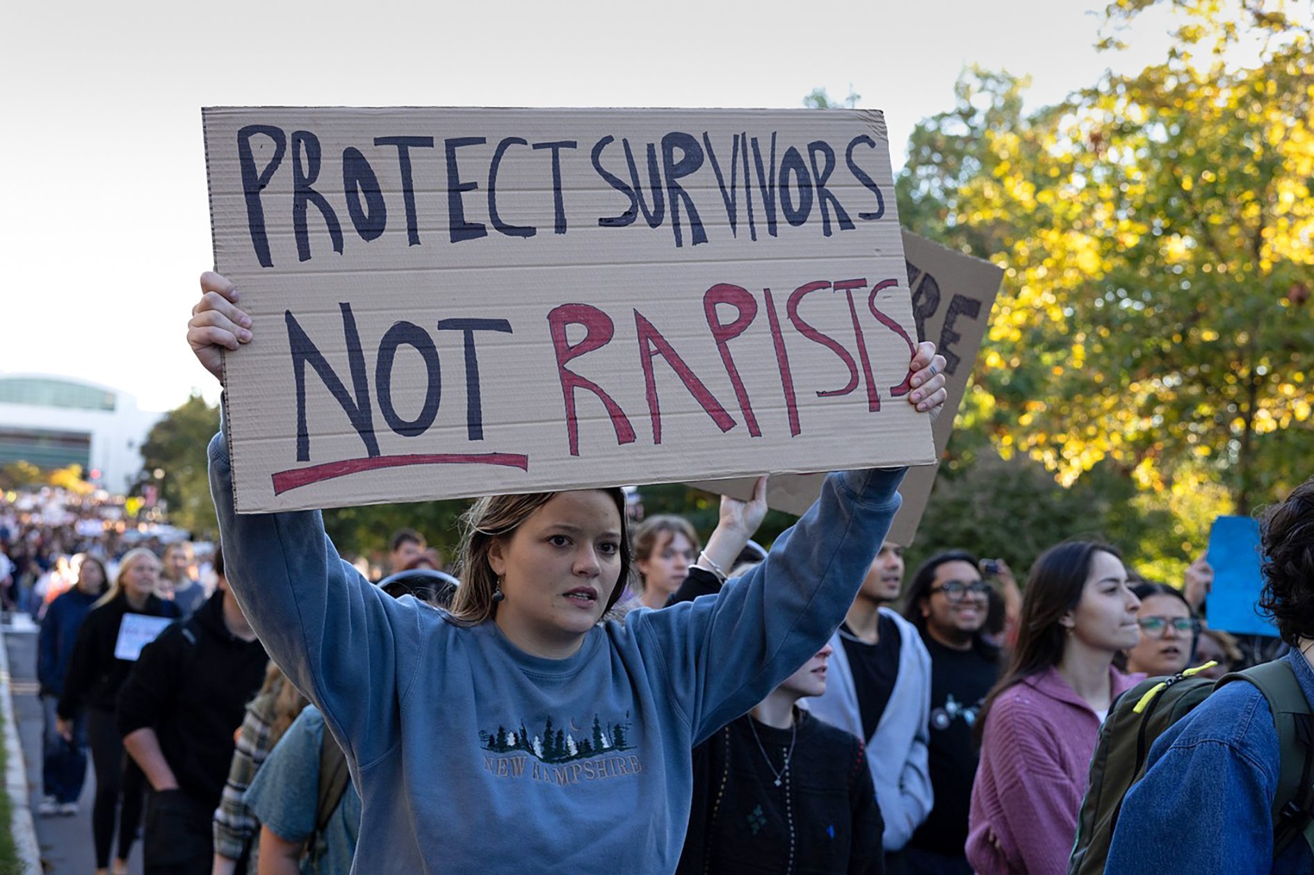 Pondělní protest proti tomu, jak Cornellova univerzita (ne)řešila sexuální násilí